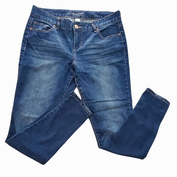 Maurices womens dark wash denim jeans. size Lg Us. - Picture 1 of 5